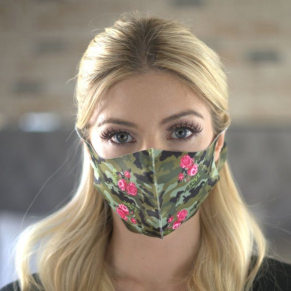 Accessories - One CAMO & ROSES washable stretch adult mask